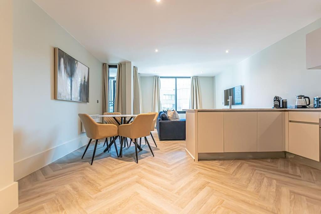 Luxurious 1 Bed - View Liverpool