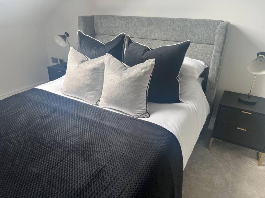 2 Bedroomed By Sefton Park And Spire Hospital *