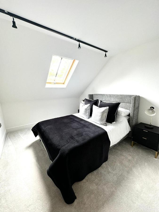 2 Bedroomed By Sefton Park And Spire Hospital Apartment *