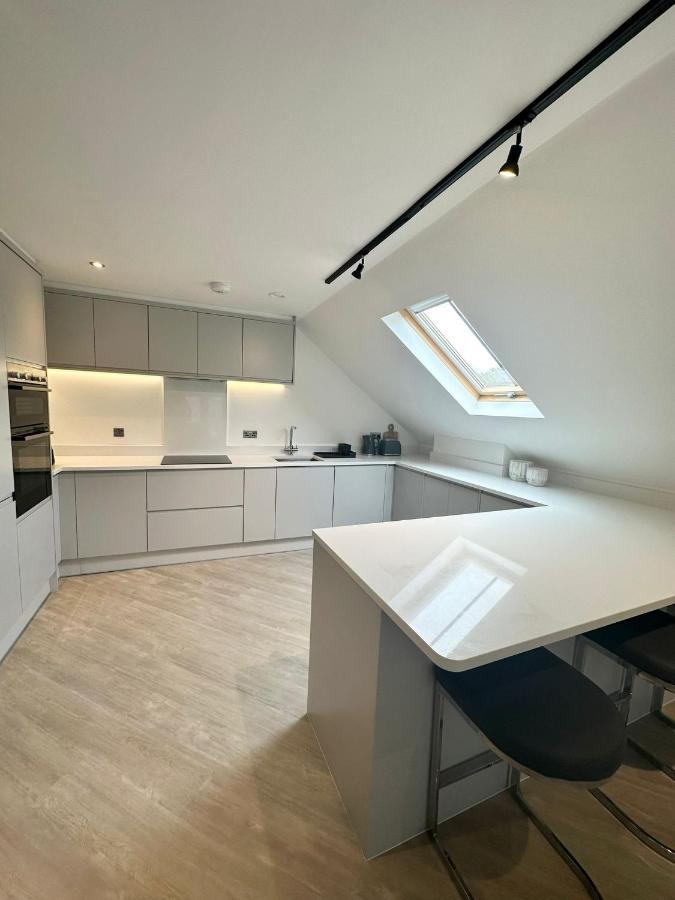 Apartment 2 Bedroomed By Sefton Park And Spire Hospital