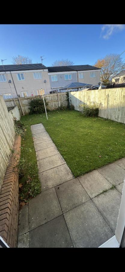 Entire 3 Bedrooom Holiday home Liverpool