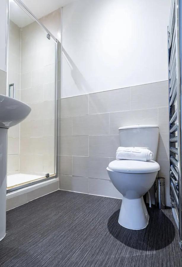 Kelvin Grove By Ustay * Liverpool