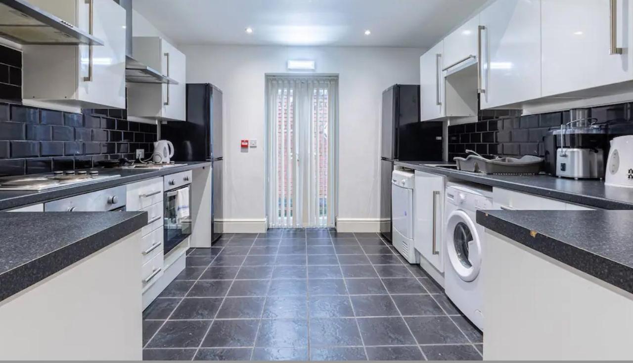 Kelvin Grove By Ustay Holiday home *