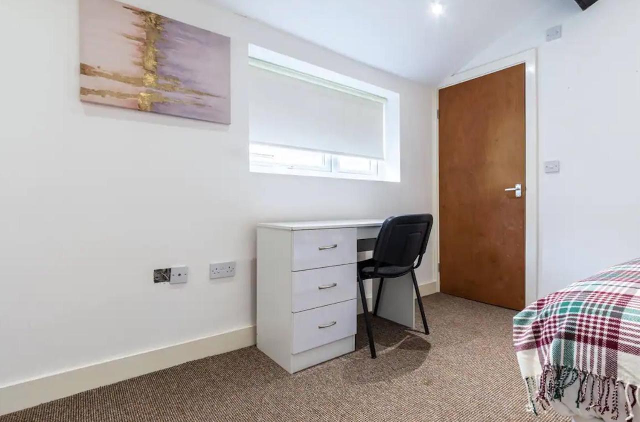 Kelvin Grove By Ustay Liverpool