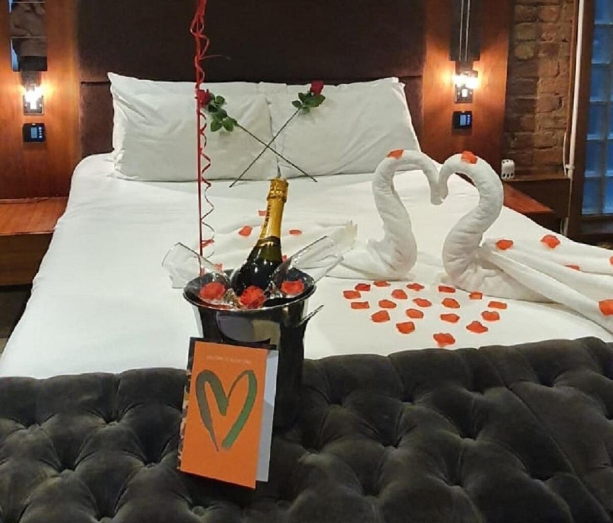 The Famous Floor Sleeps 26 And Group Acc Sleeps30 * Liverpool