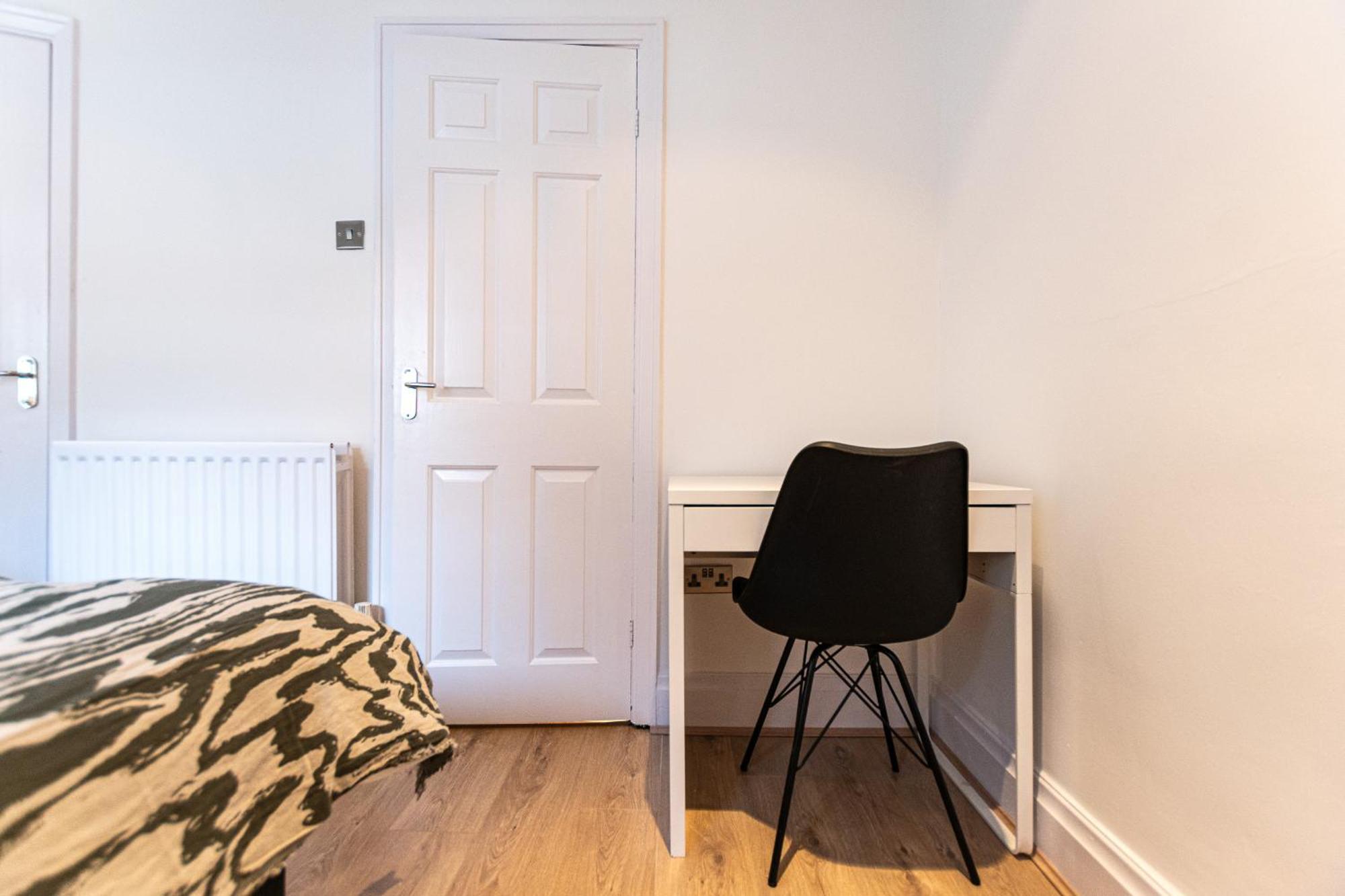Stylish 1-bed Flat In By 53 Degrees Property, Ideal For Business & Long-term Stays! Apartment Liverpool