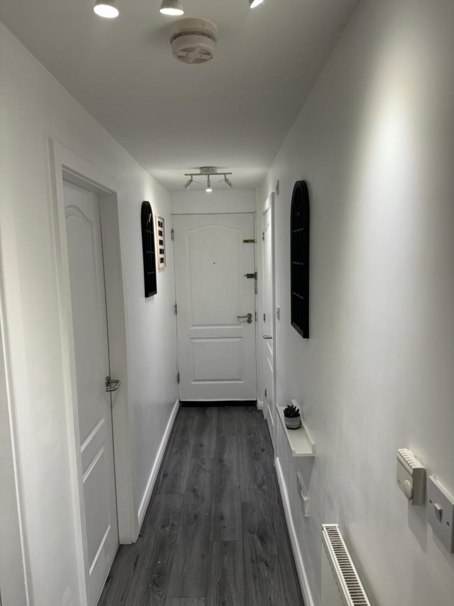 Apartment Centre 2 Bed Free Parking