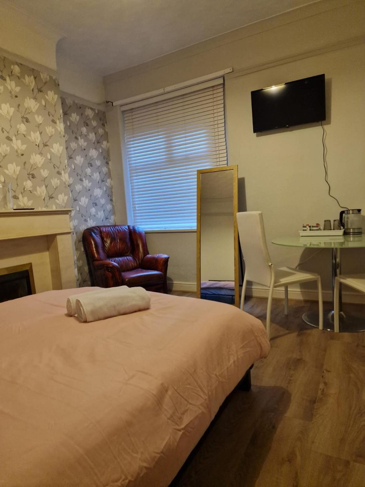 Arklesfcliverpool Guest house *