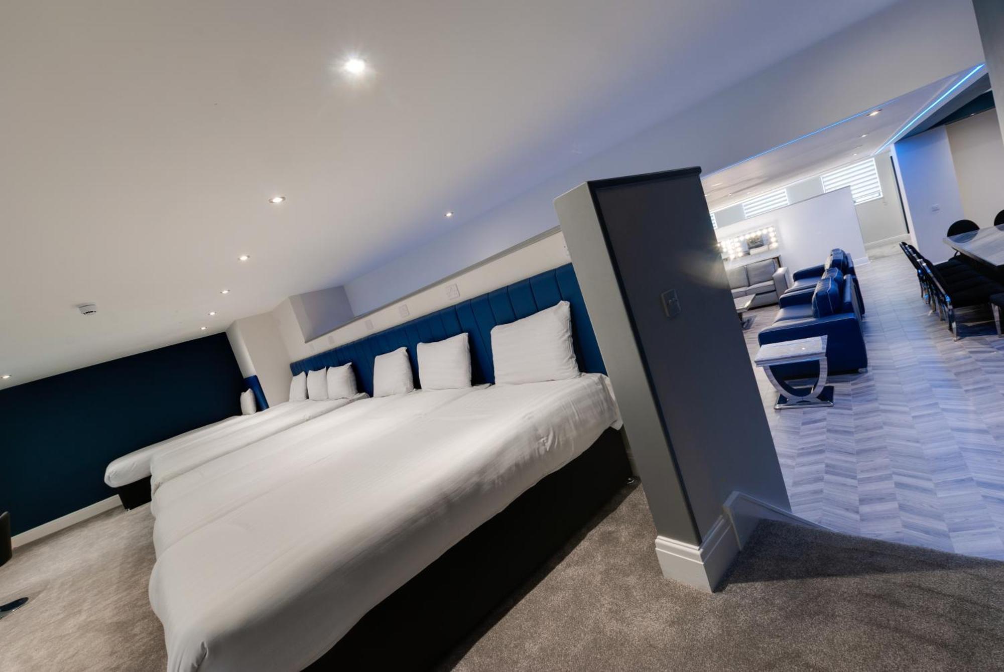 Temple Court Cavern Quarter By Happy Days Apartment