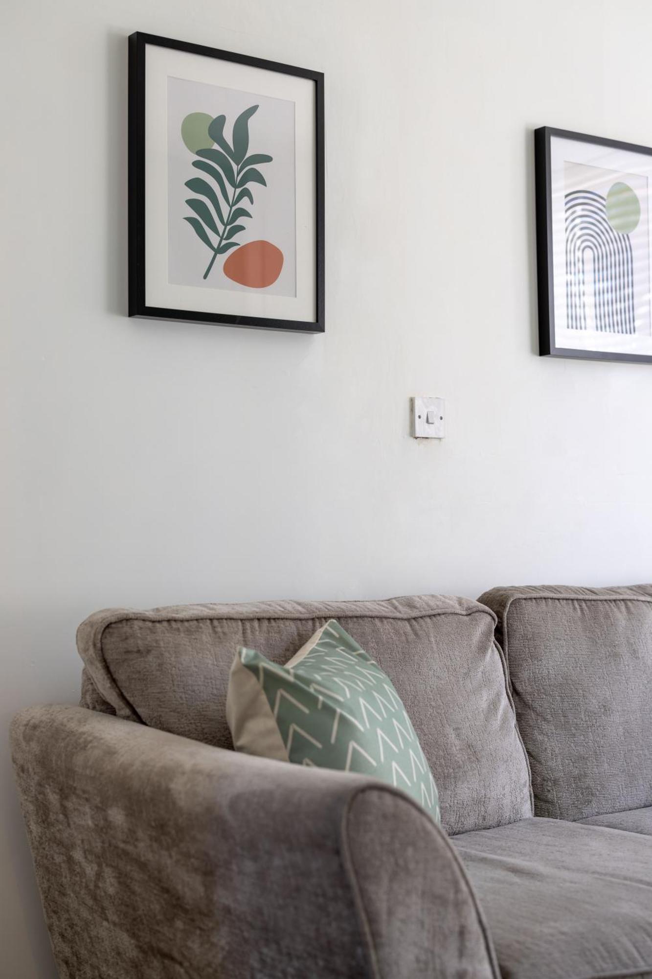 St Davids House - Air Host & - 4 Bedrooms * Liverpool