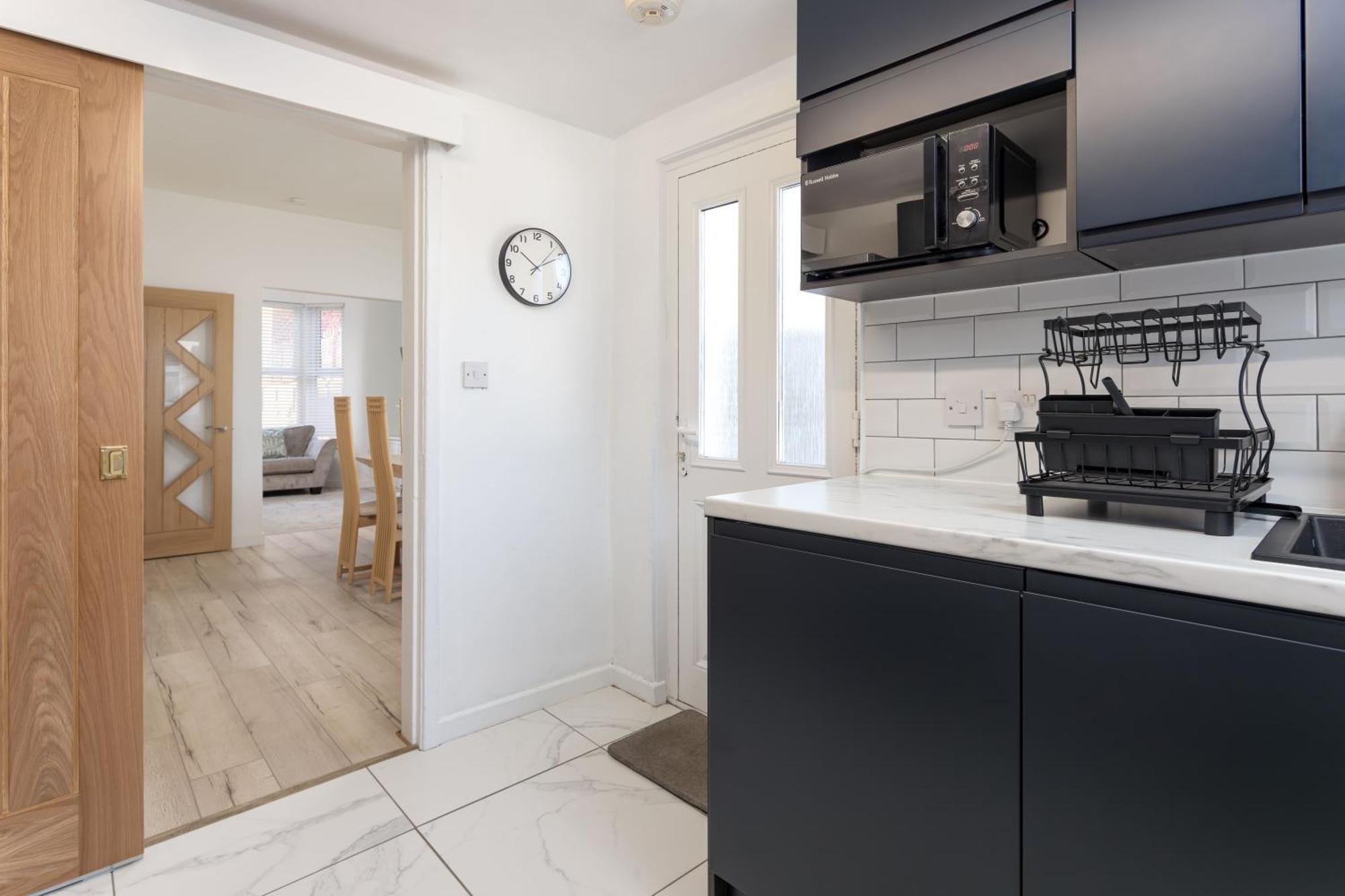 St Davids House - Air Host & - 4 Bedrooms * Liverpool