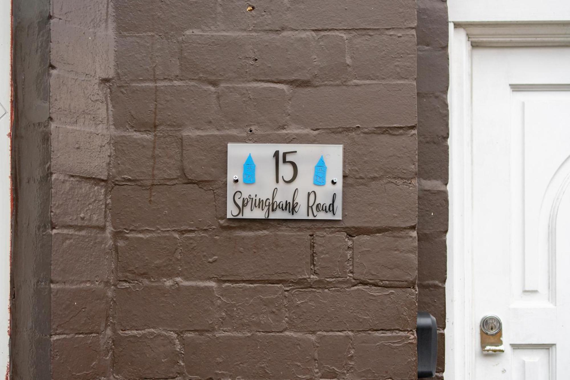 Cozy In Shared Near Anfield Stadium With Parking And Wifi * Liverpool