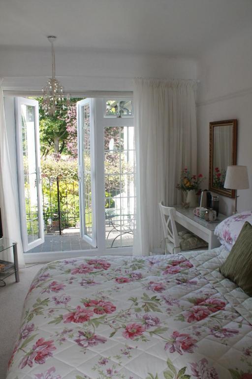 Bed & Breakfast The Avenue *
