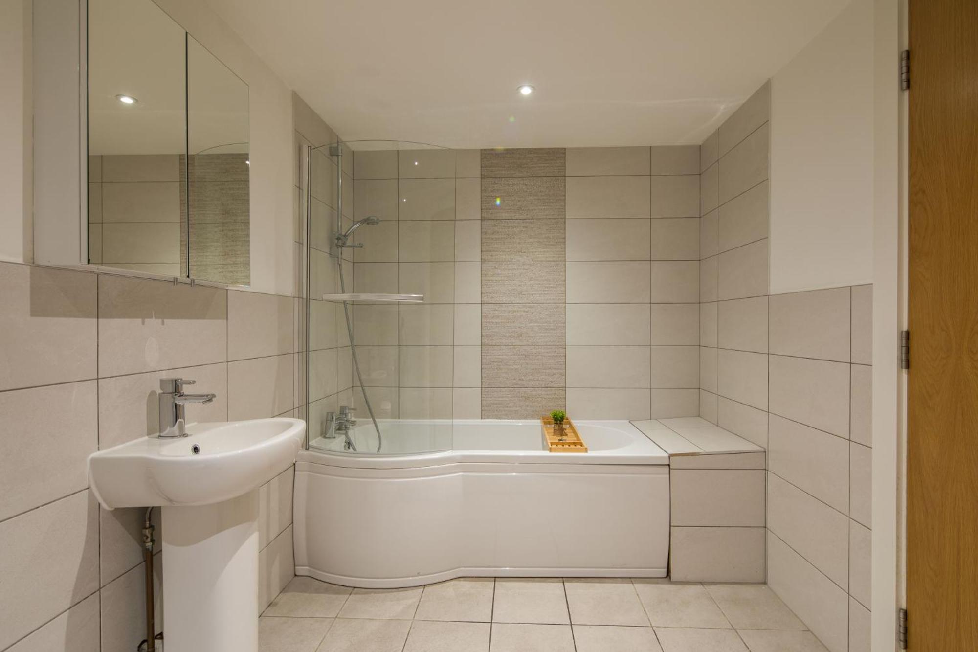 Host & - Ormond Apartment