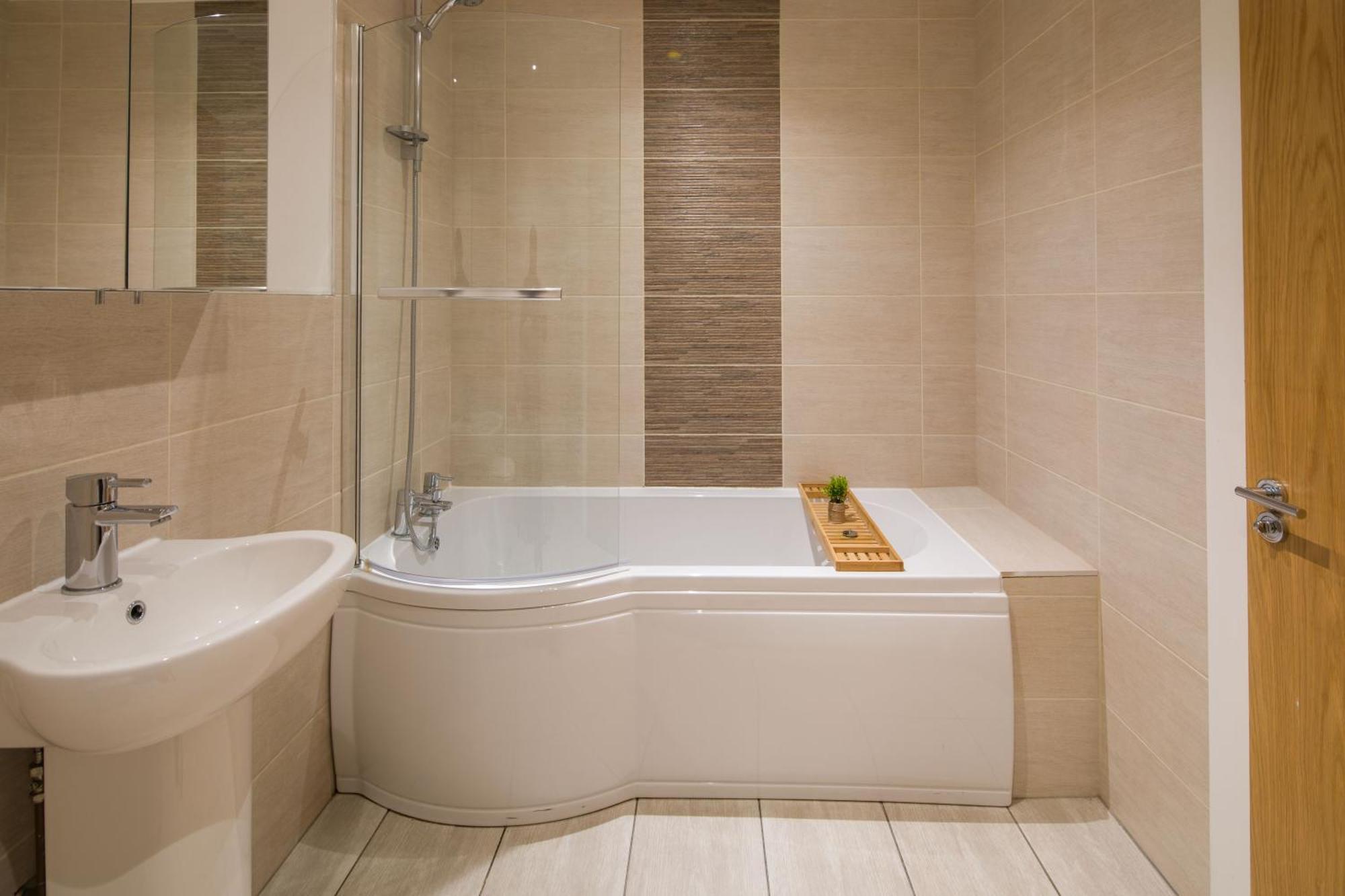 Host & - Ormond Apartment