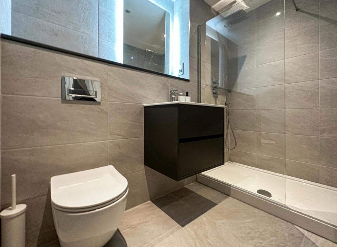 2 Bedroomed By Sefton Park And Spire Hospital *