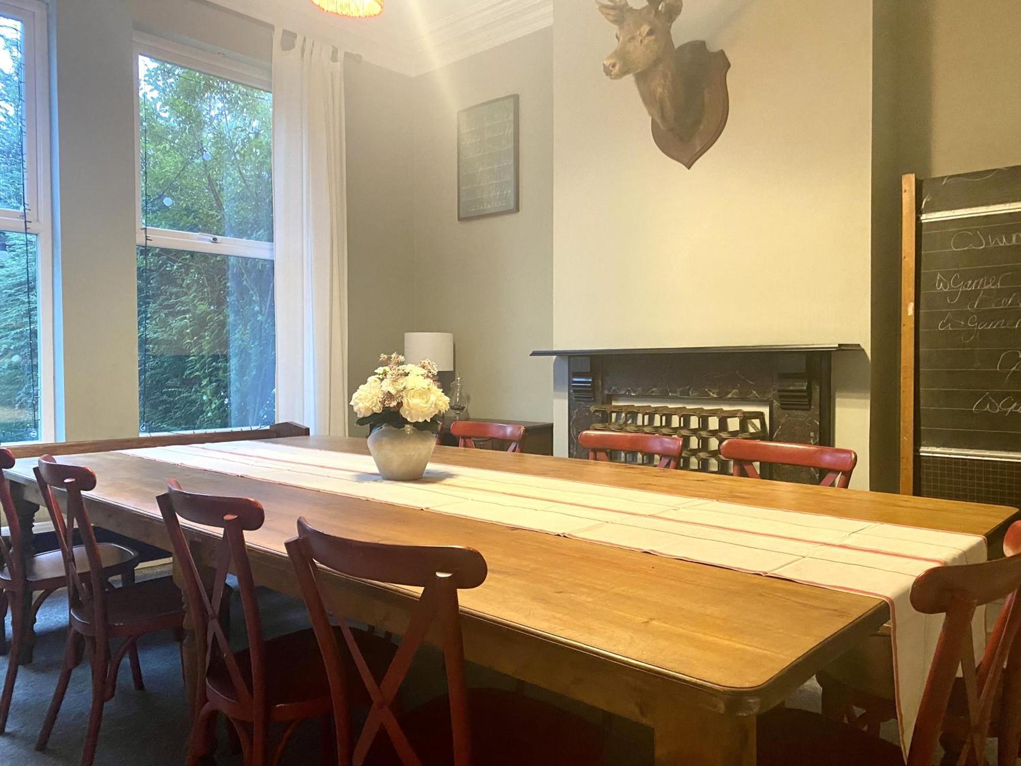 Holiday home Lyndhurst - Victorian With Heated Pool Liverpool