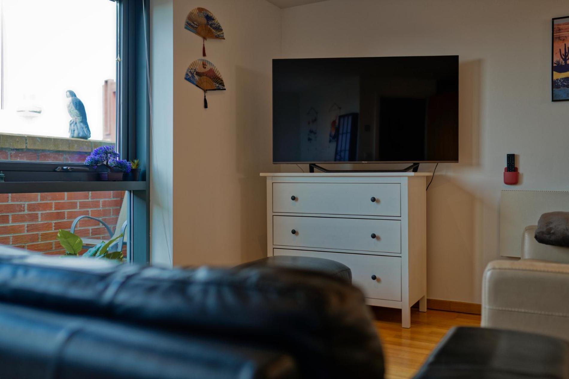 Sidemersey Livings- Convenient And 2-bedroom Haven In L1 Apartment Liverpool
