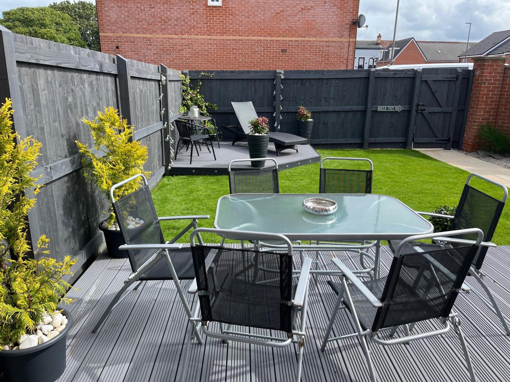 Anfield Parkview: Family With Garden Holiday home Liverpool