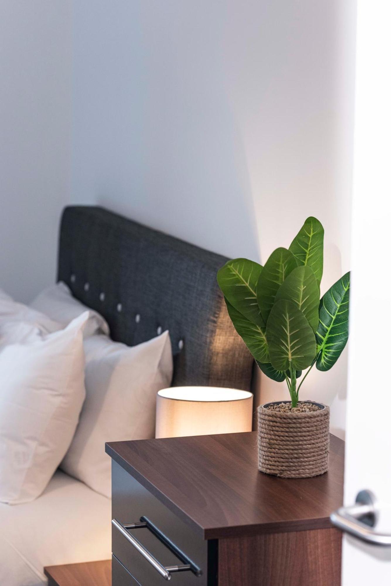 Kinetic Stays - From - Easy Commute To Popular Locations Apartment *