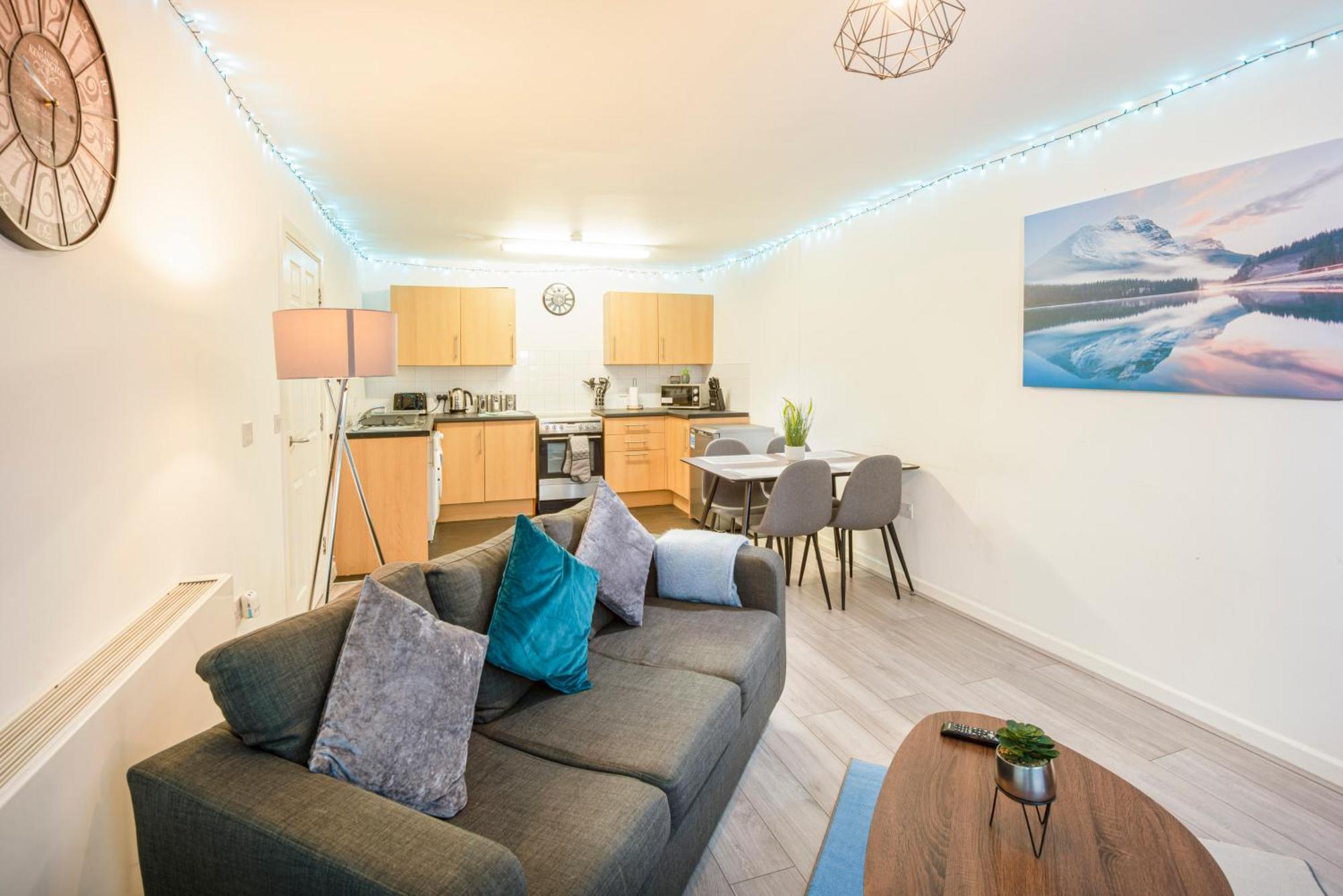 Kinetic Stays - From - Easy Commute To Popular Locations Apartment