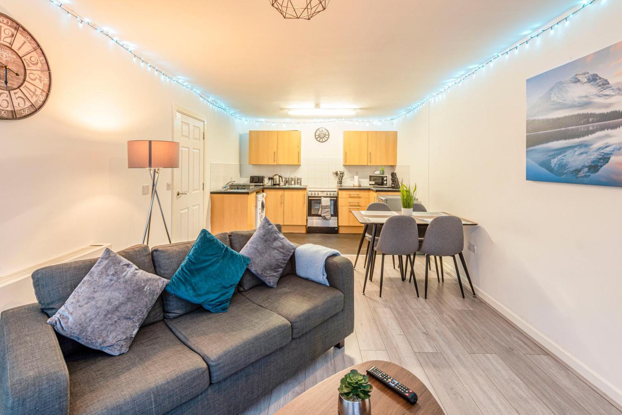 Kinetic Stays - From - Easy Commute To Popular Locations * Liverpool