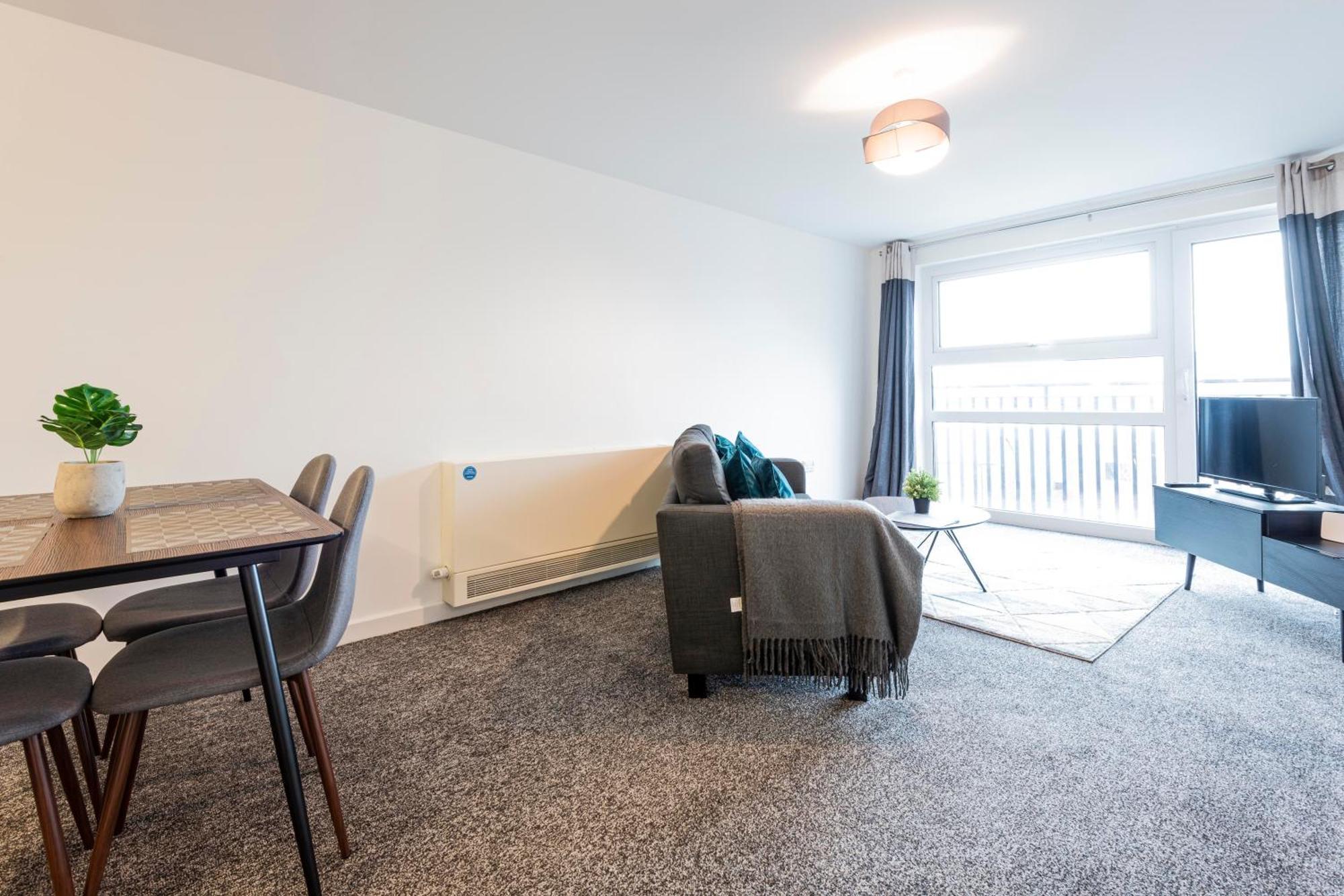 Kinetic Stays - From - Easy Commute To Popular Locations Apartment