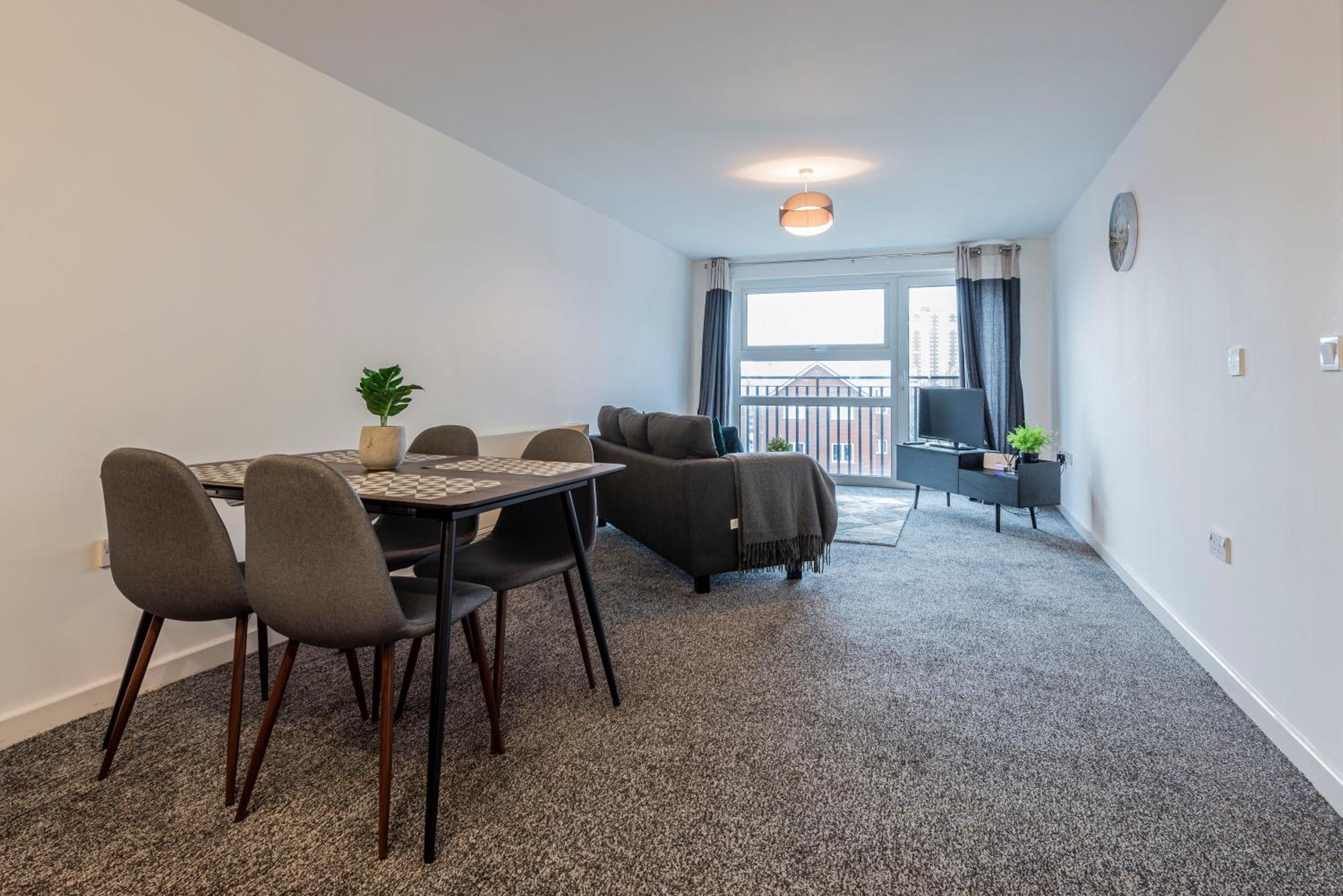 Kinetic Stays - From - Easy Commute To Popular Locations * Liverpool