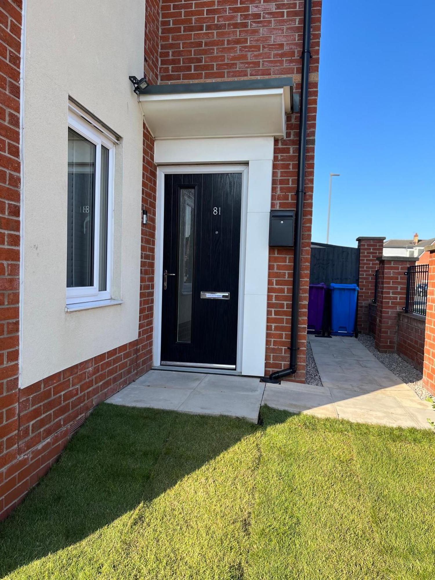 Holiday home Anfield Parkview: Family With Garden