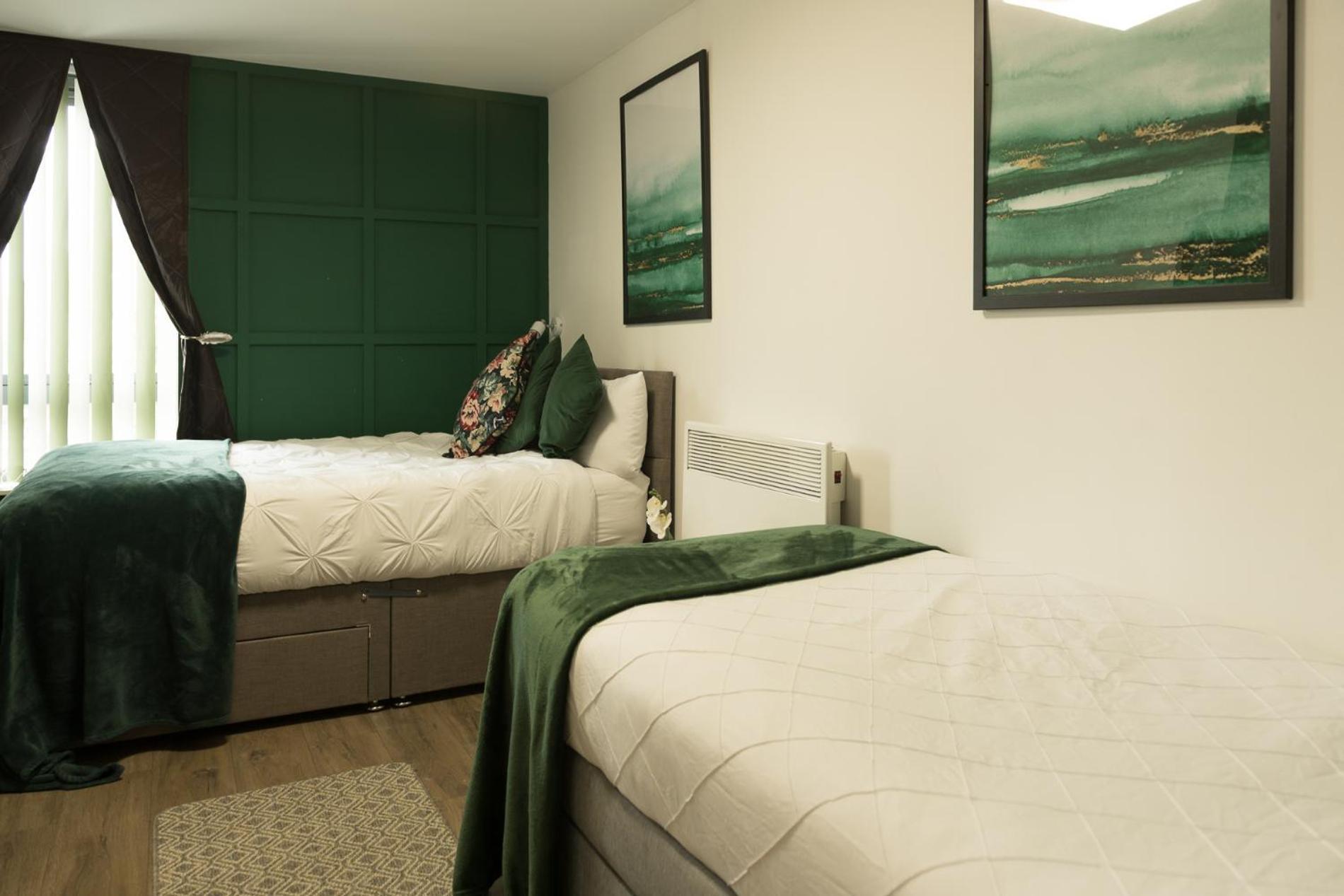 Sidemersey Livings- Convenient And 2-bedroom Haven In L1 Apartment