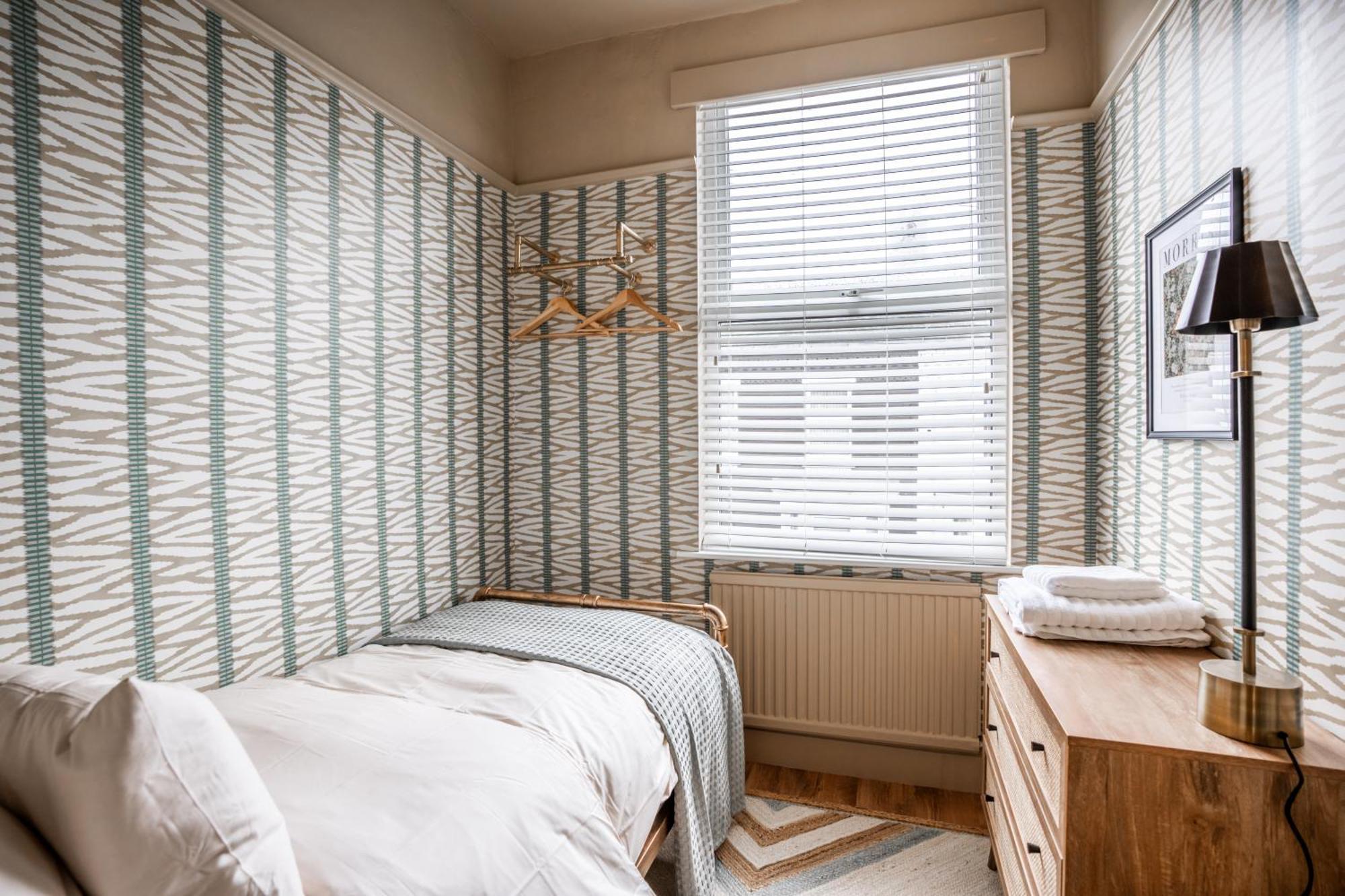 Arkles - Victorian Gem