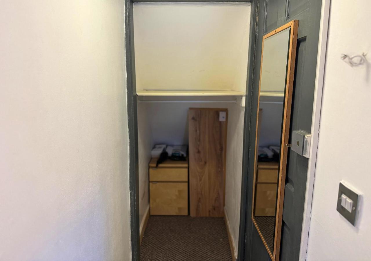 Apartment Cosy Getaway For Couples With Free Parking Liverpool