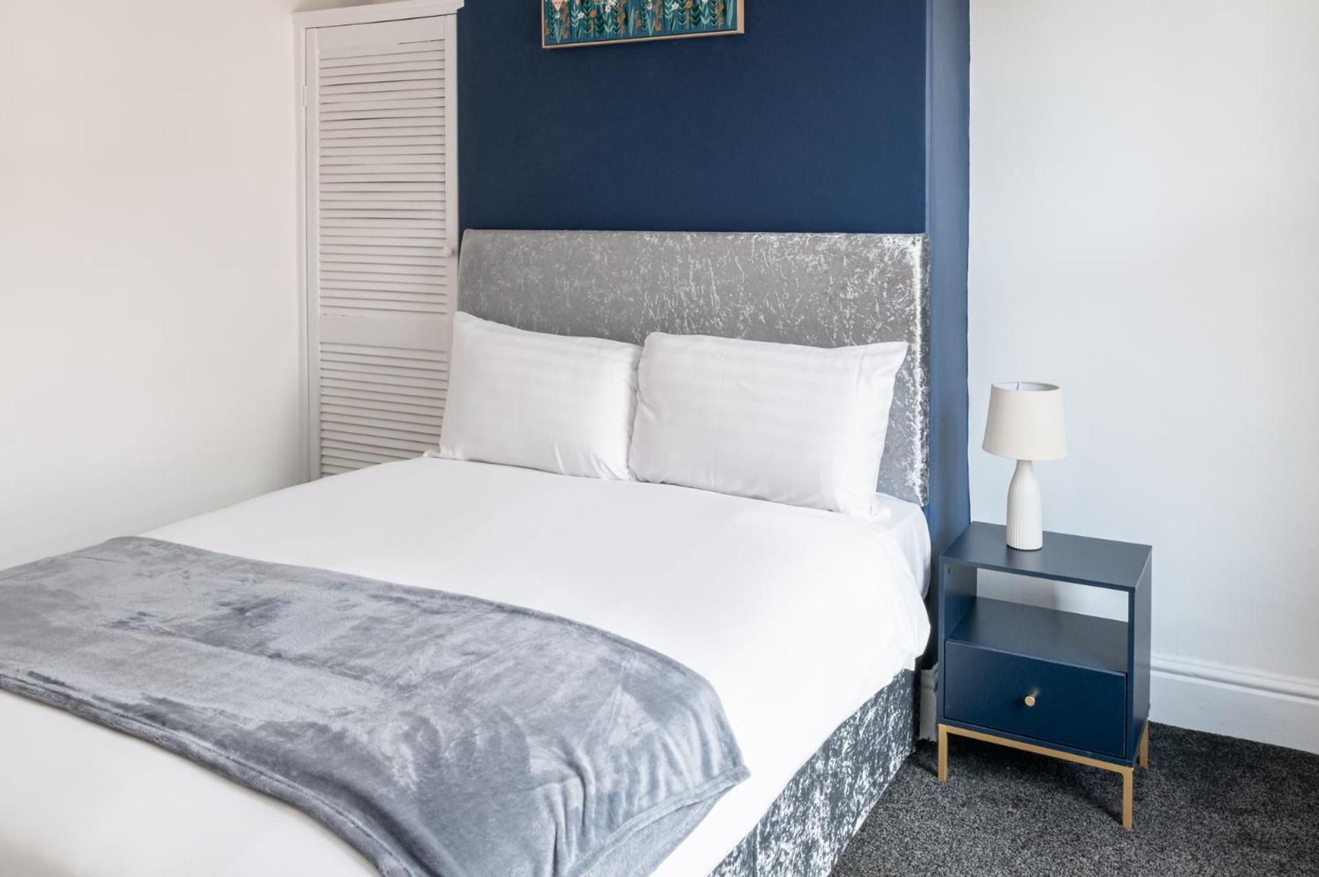 Holiday home Host & - Anfield Hideaway