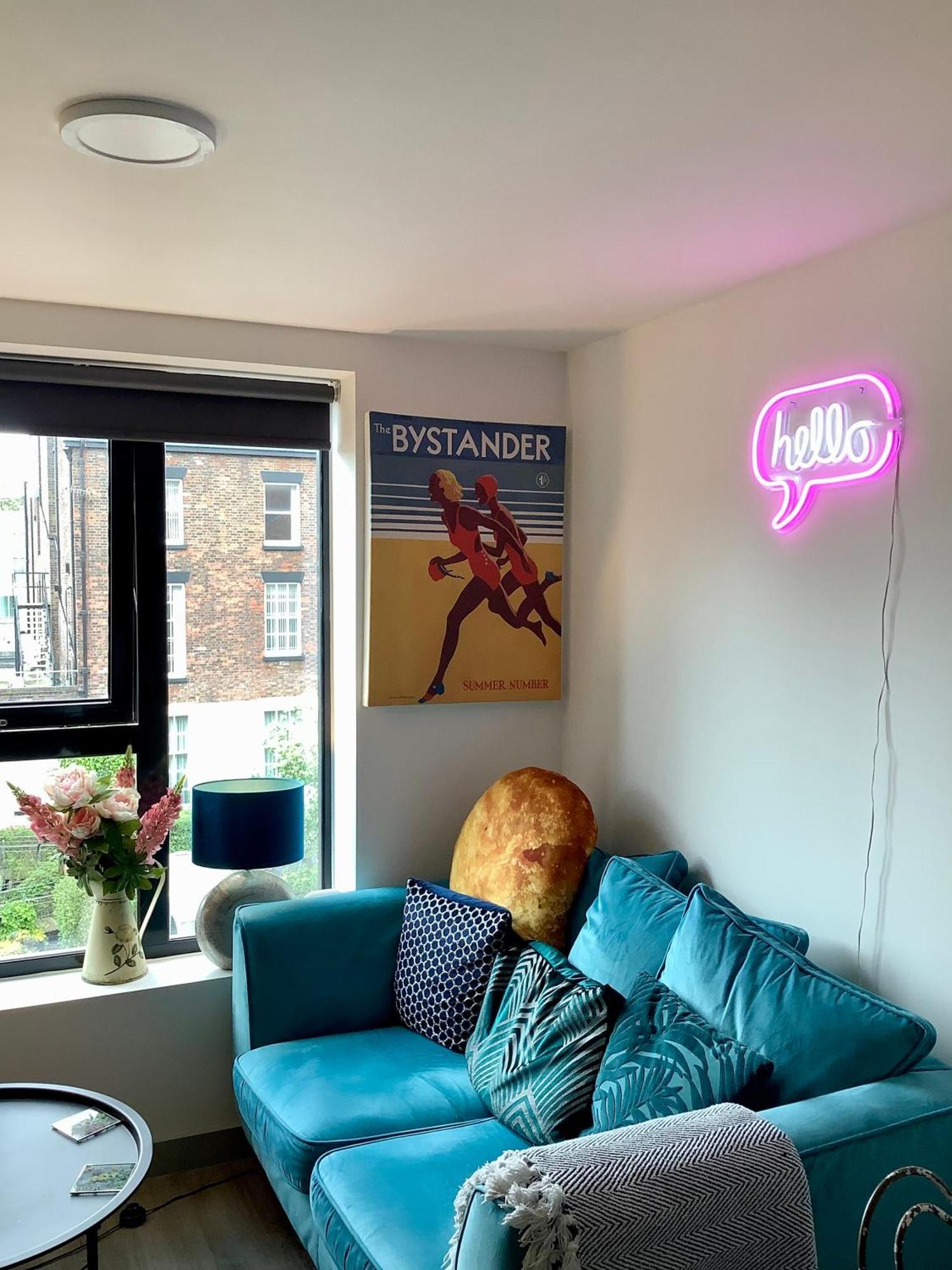 The Roscoe Boutique Apartment *