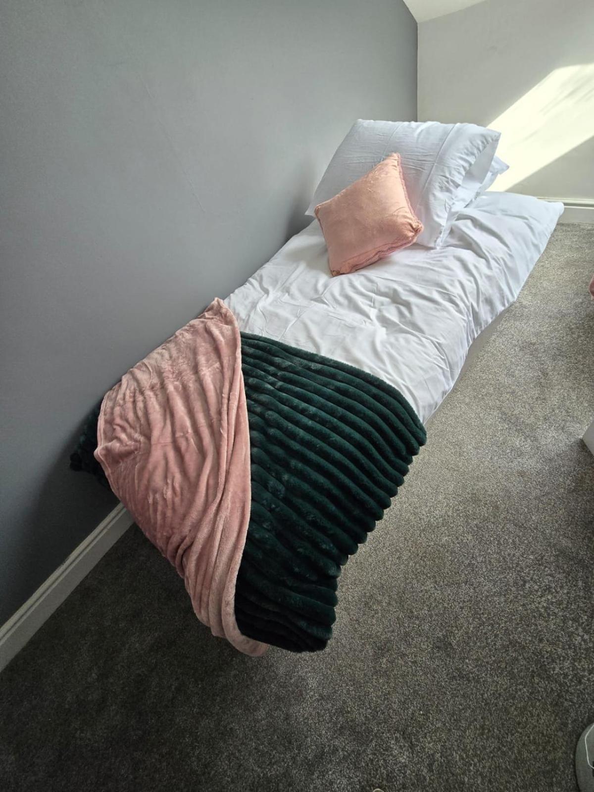 Apartment Light-filled 3-bedroom In Sleep 7 Liverpool