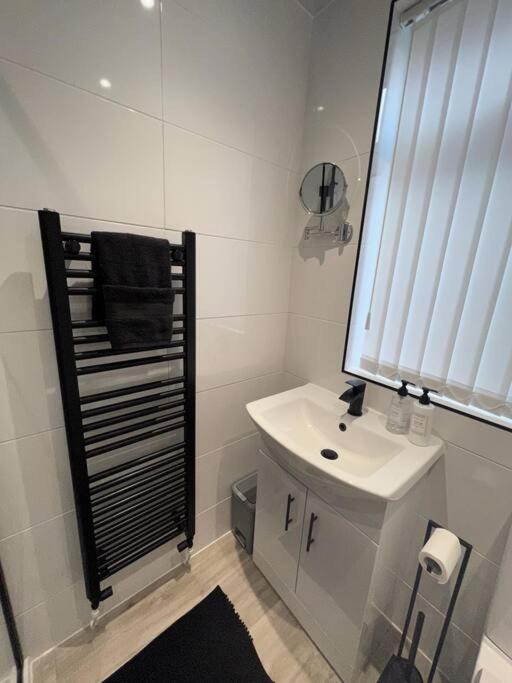Beautiful Anfield Family Holiday home *