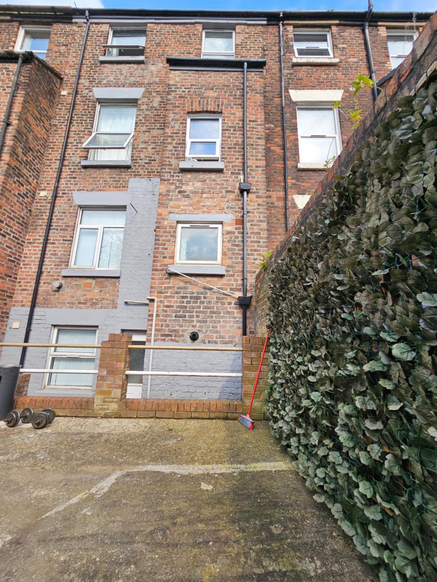 Sidemersey Livings - Botanical Hidden Gems, Magical Gardens Apartment *