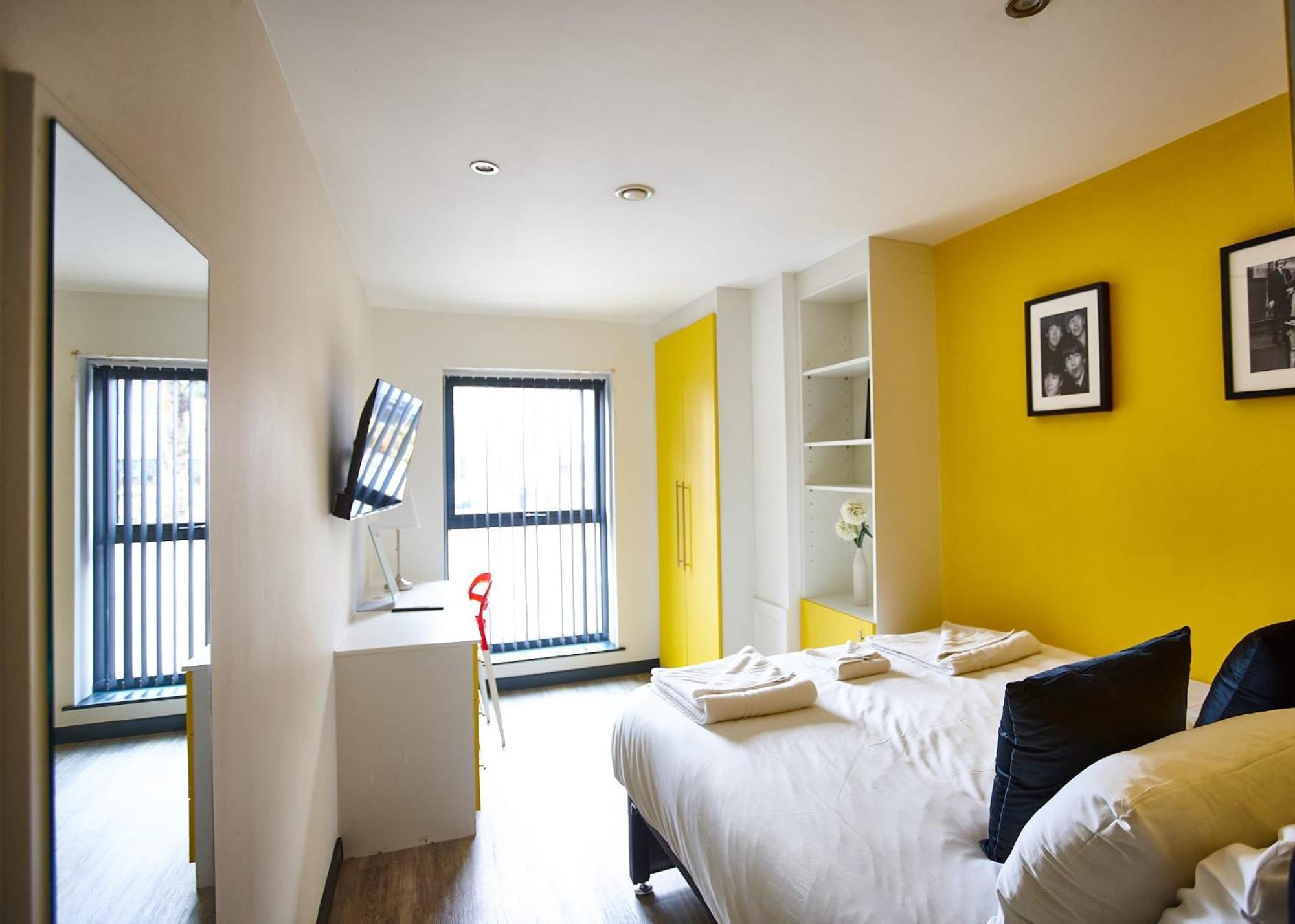 Starr 6 Bedrooms, 6 Bathrooms Apartment