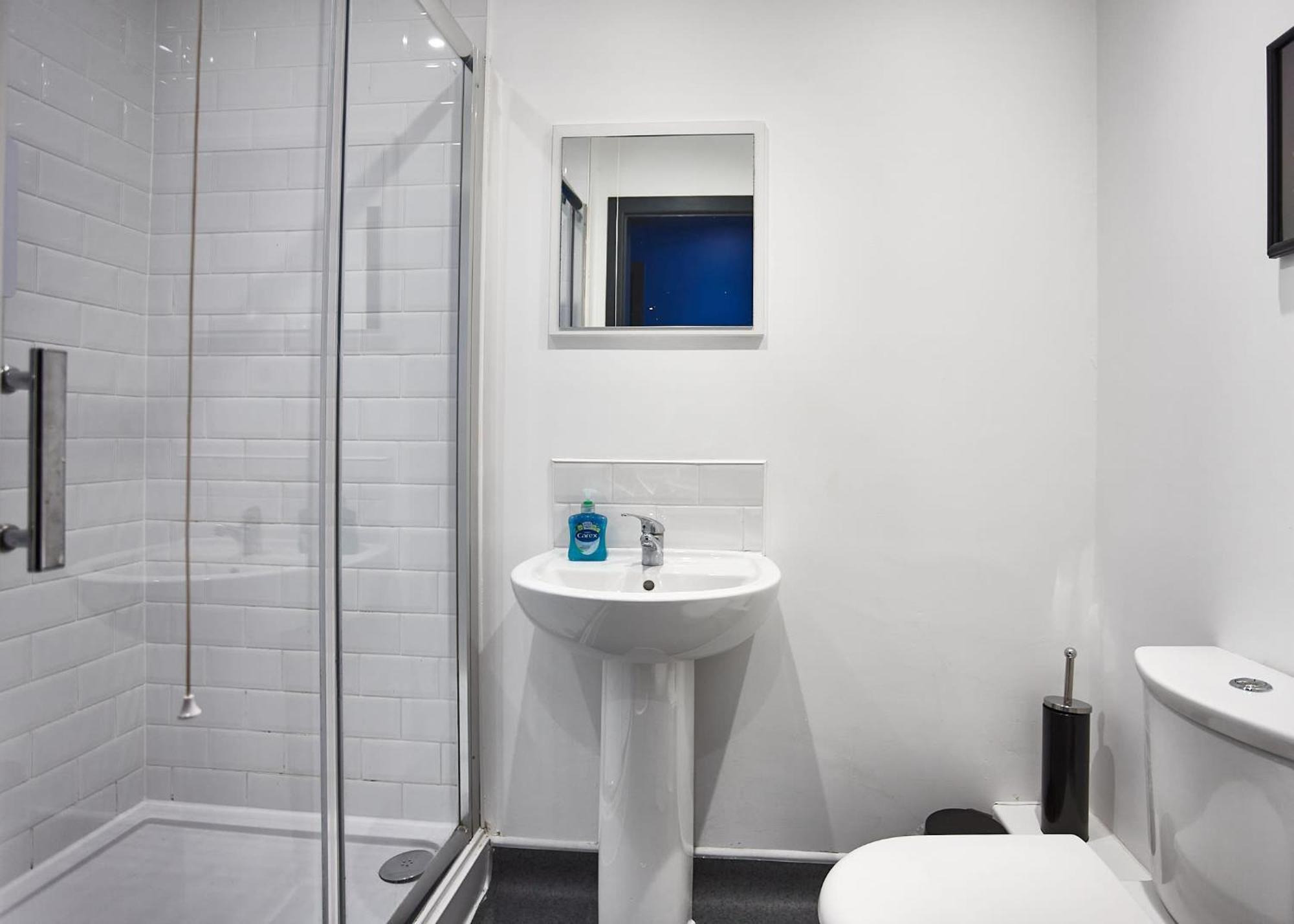 Starr 6 Bedrooms, 6 Bathrooms * Liverpool