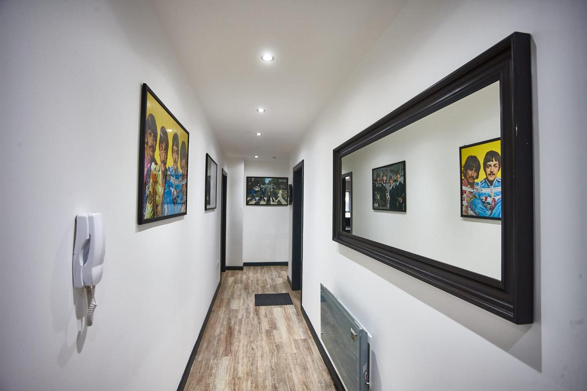 Starr 6 Bedrooms, 6 Bathrooms Apartment Liverpool