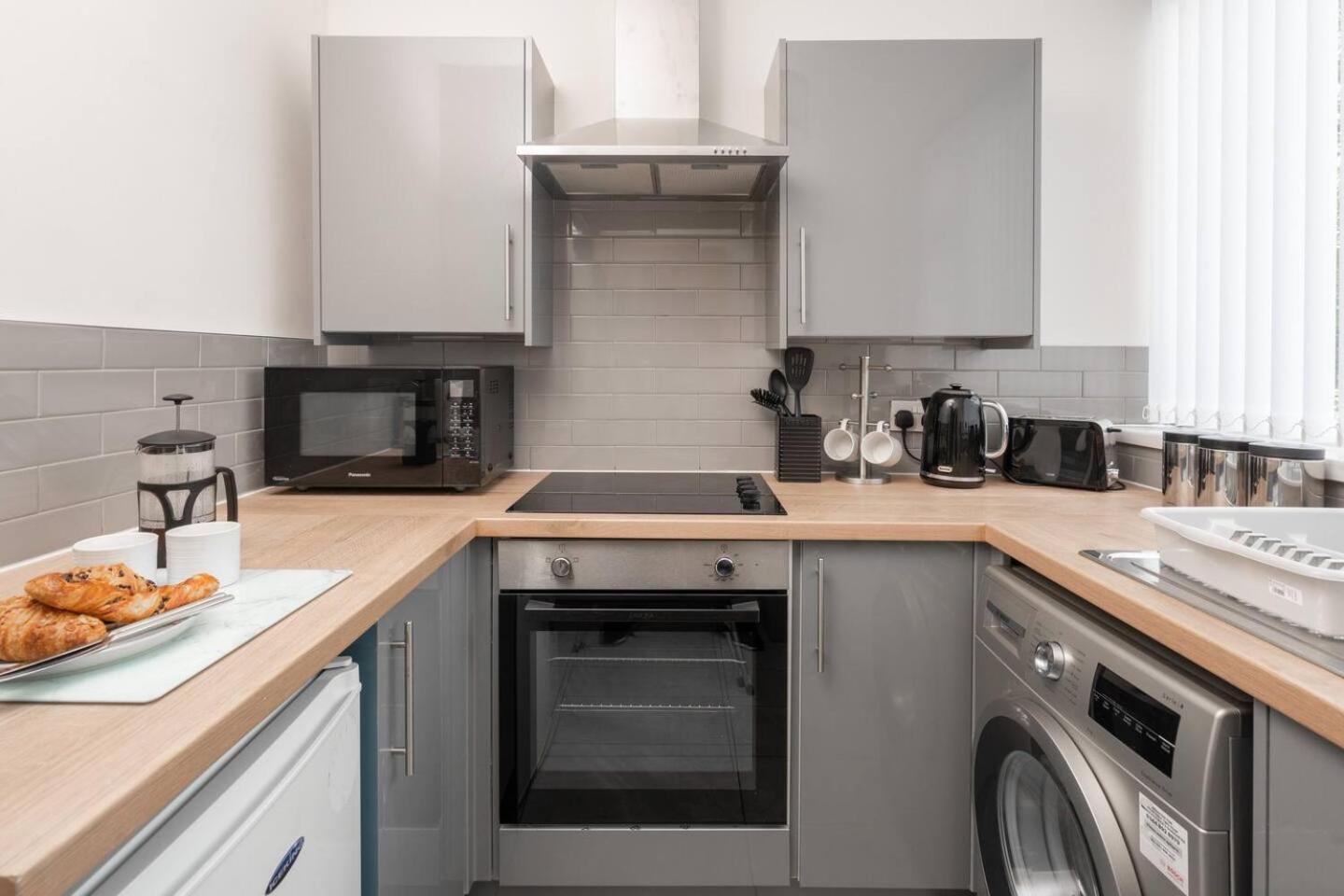 Pass The Keys Woolton - Flat Next To Station Beatles Attractions