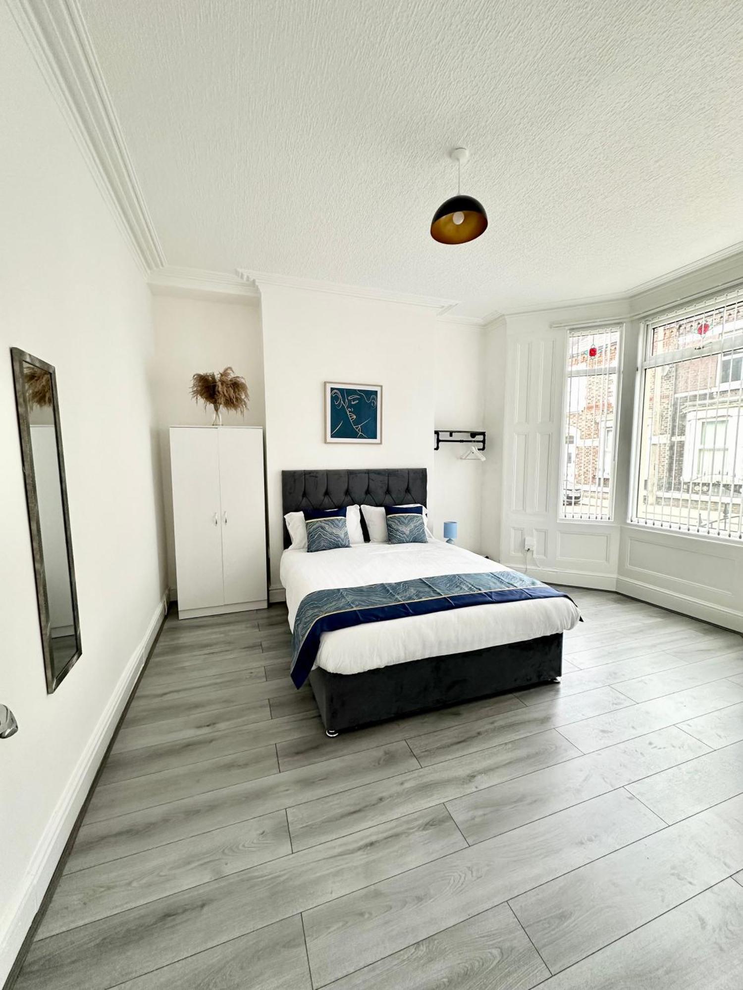 Cosy & Modern 4bd House Near Anfield Stadium Holiday home *