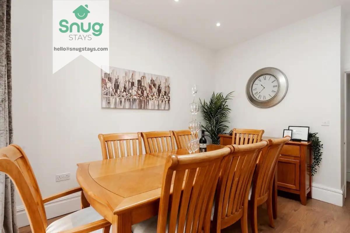 Holiday home Fairfield House - 4 Bedroom, 8 Beds, Free Wi-fi, Free Parking Liverpool