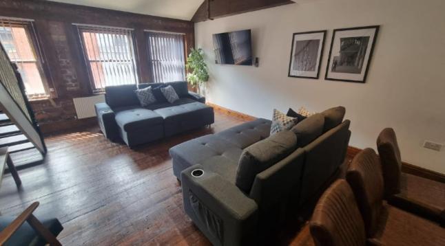 27 Stanley Street By Ustay