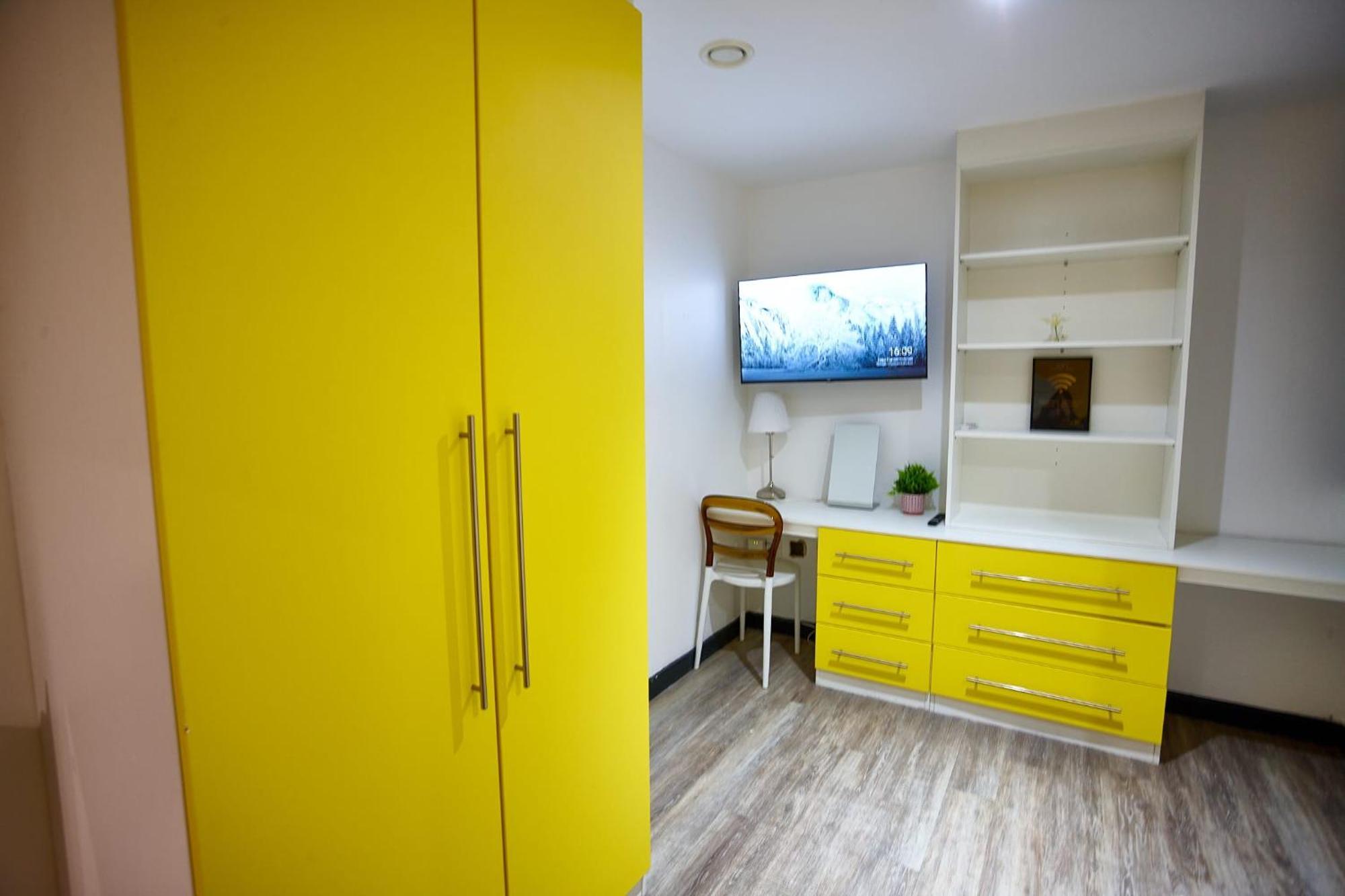 Harrison 6 Beds * Liverpool