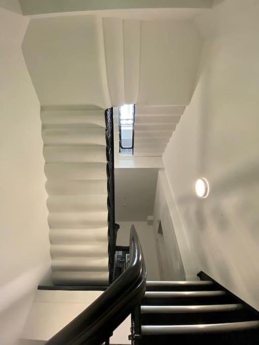 Victoria Street Sleeps 2 Liverpool