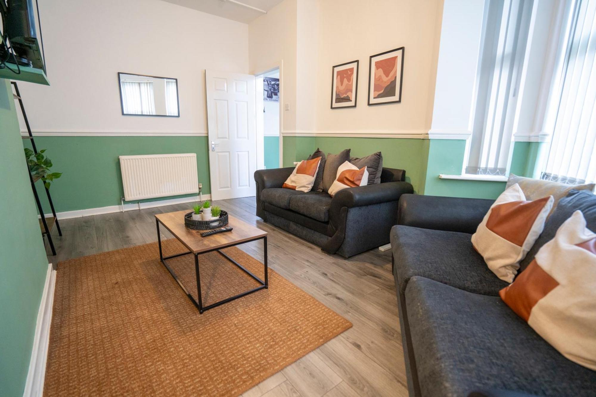 Holiday home Walton Breck House *