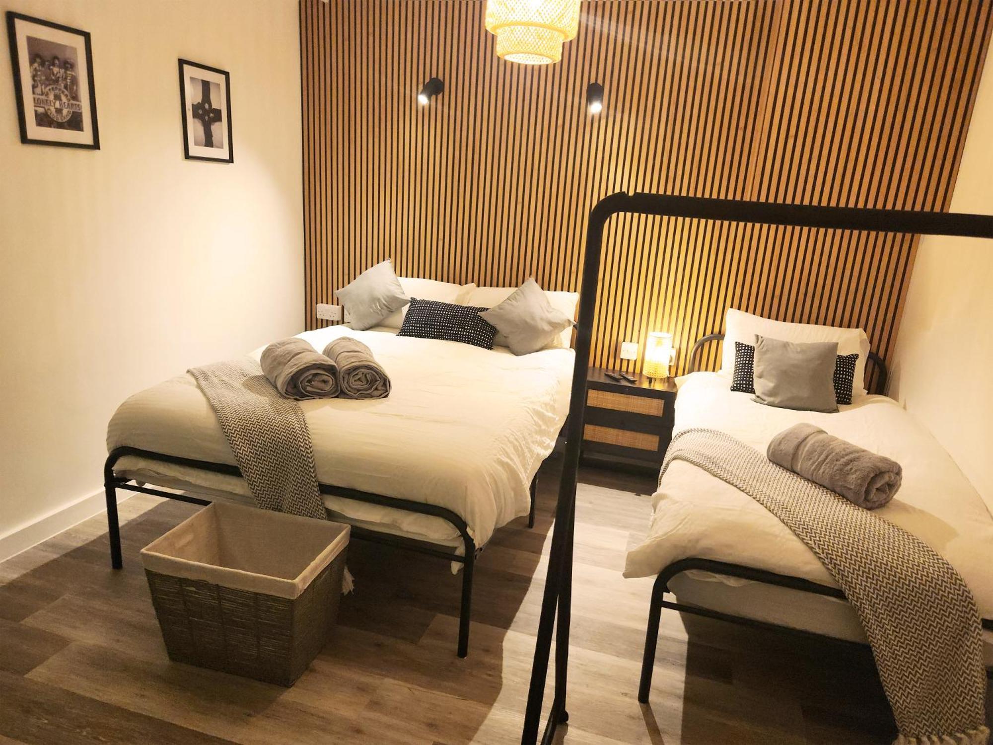 L1 Luxury * Liverpool