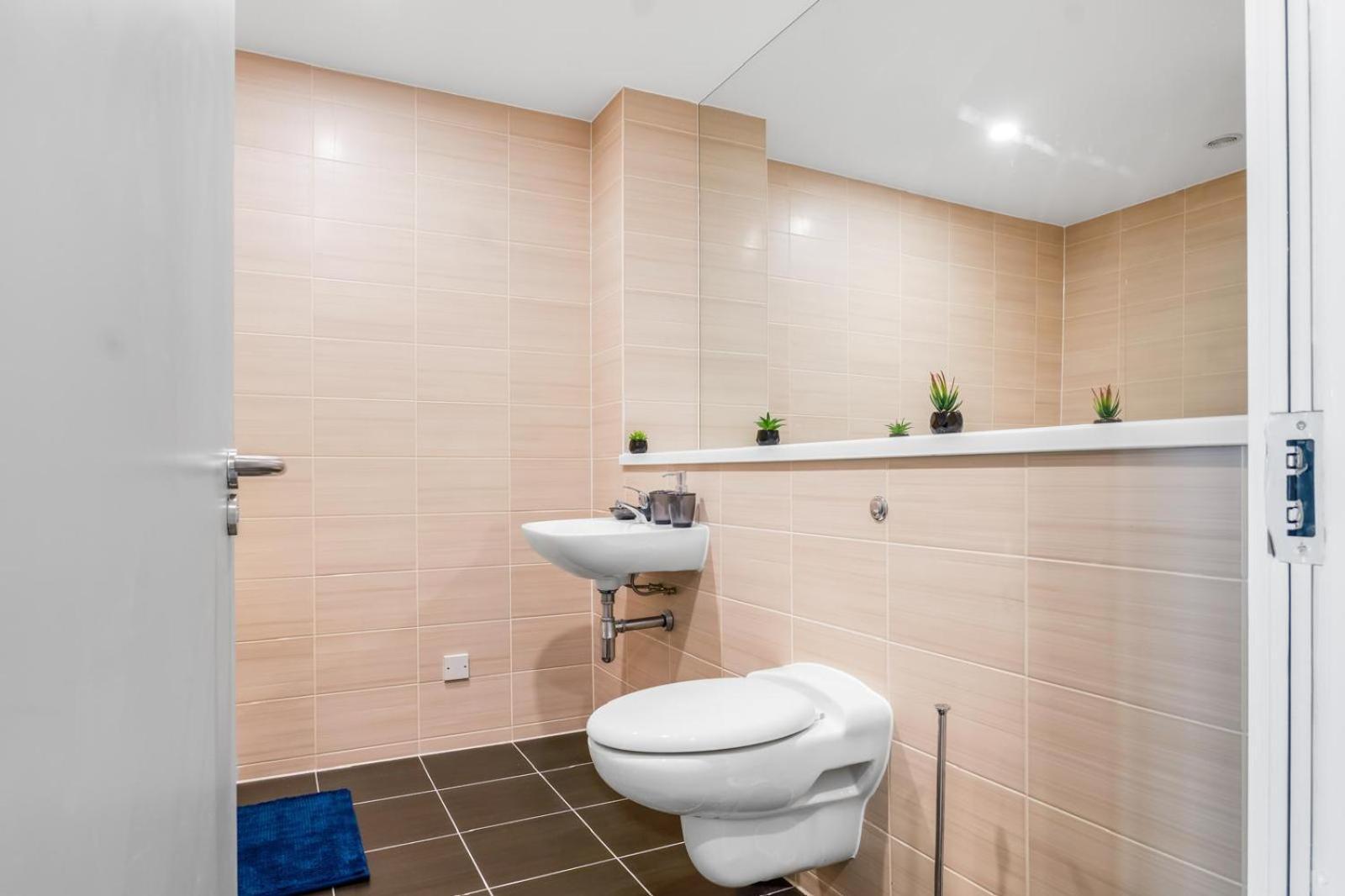 20, Elegant 2-bed * Liverpool