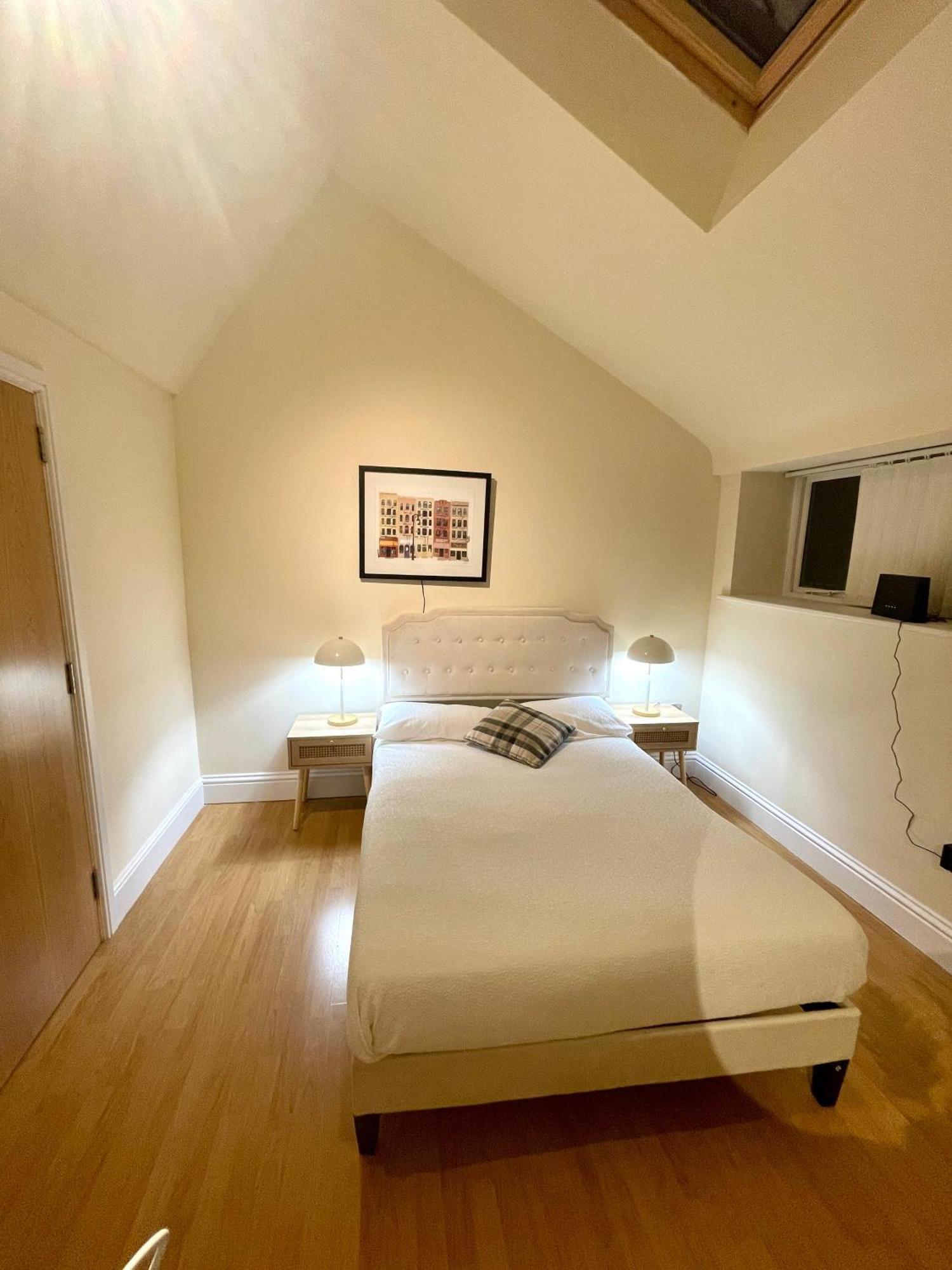 Valentine'z Apartment Liverpool